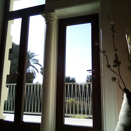 Joy Penzion Lecce